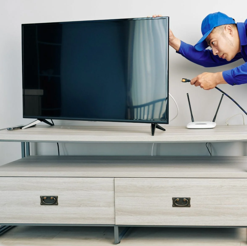 LED TV'nizin Panel Camı Kırıldı mı, Nasıl Anlarsınız?